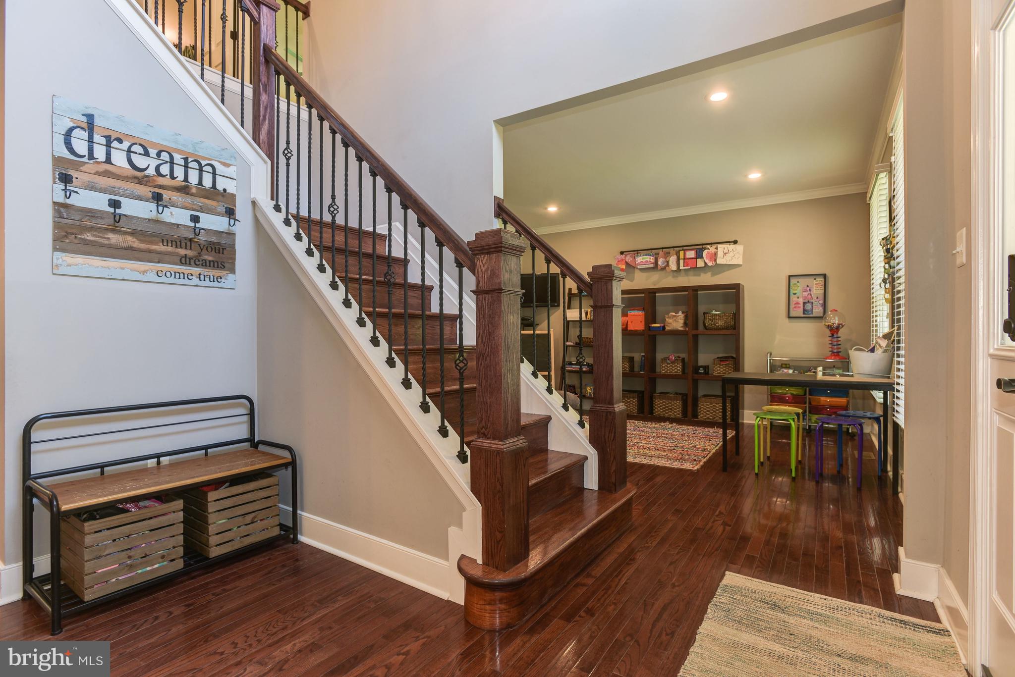 10178 Deep Skies Drive Laurel, MD 20723 - Photo 3 of 54 Foyer