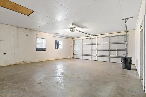 a view of a garage