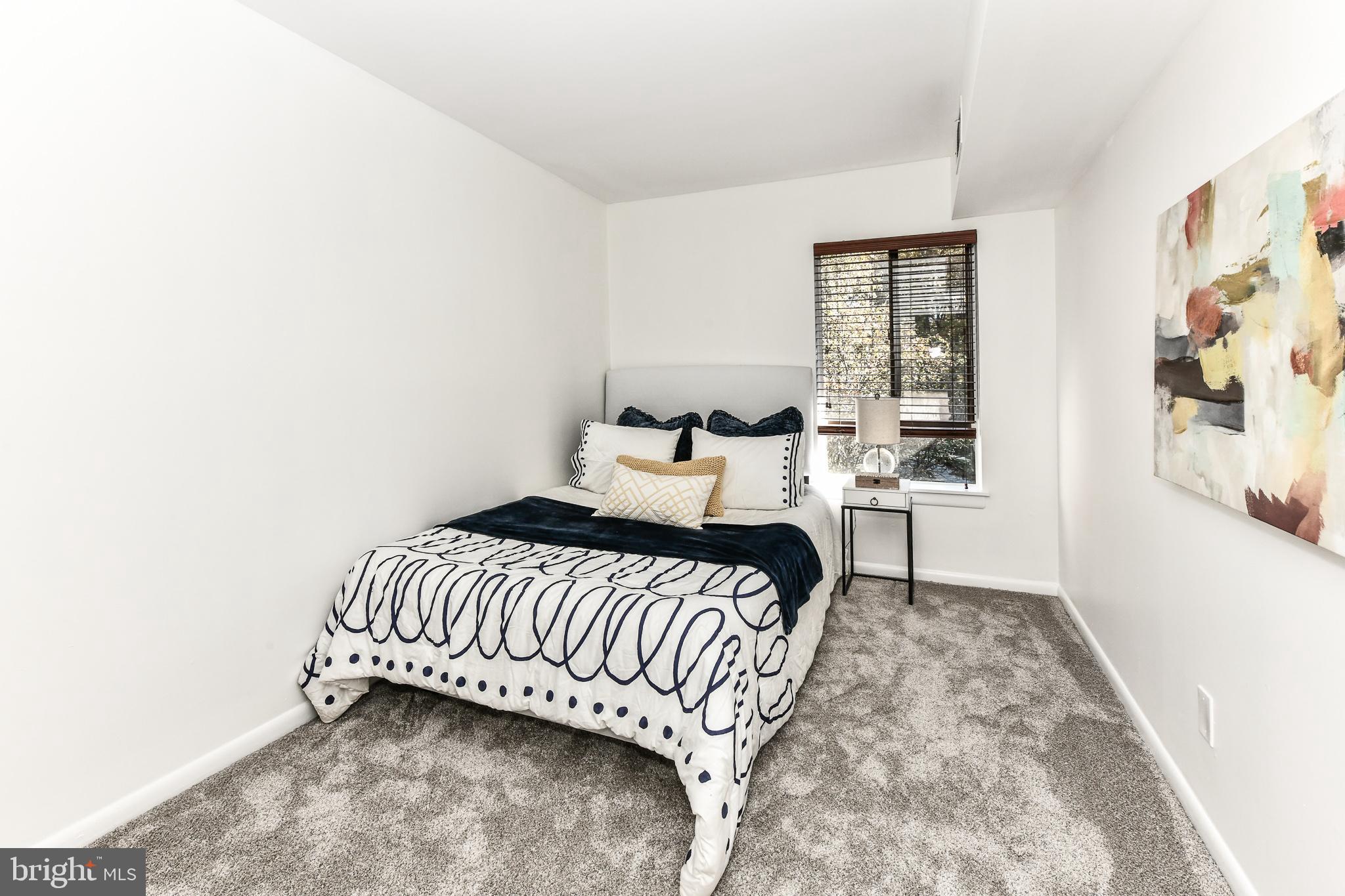 2245 Castle Rock Square, Unit 21C Reston, VA 20191 - Photo 17 of 26 Bedroom #2 with new carpet and paint!