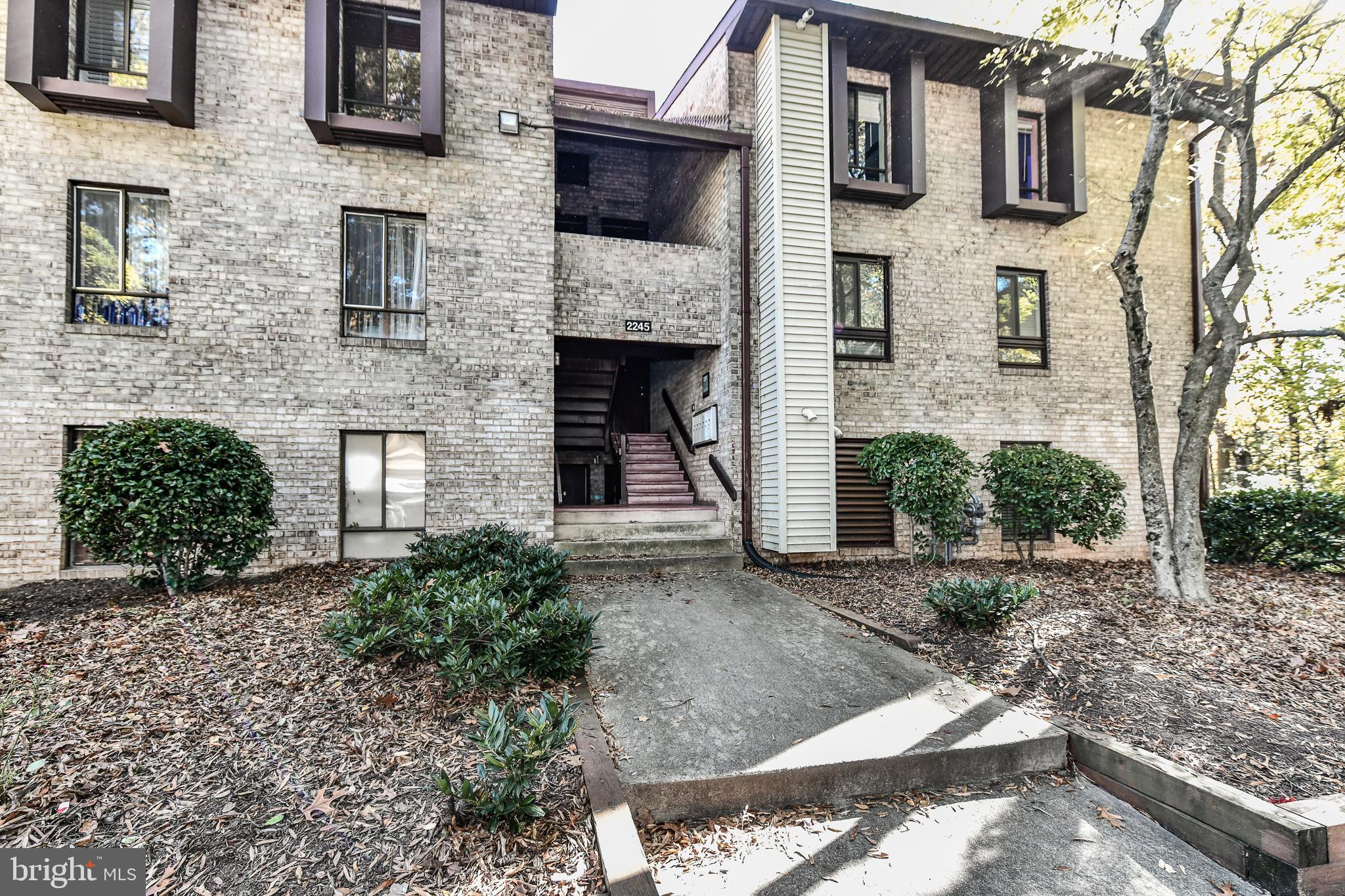 2245 Castle Rock Square, Unit 21C Reston, VA 20191 - Photo 25 of 26
