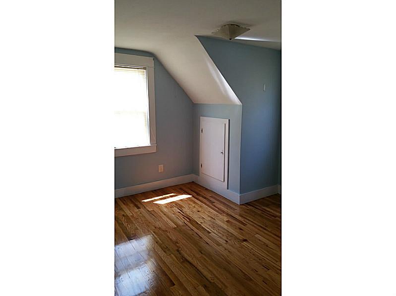 100 Woodhaven Road Pawtucket, RI 02861 - Photo 10 of 20 Bedroom.