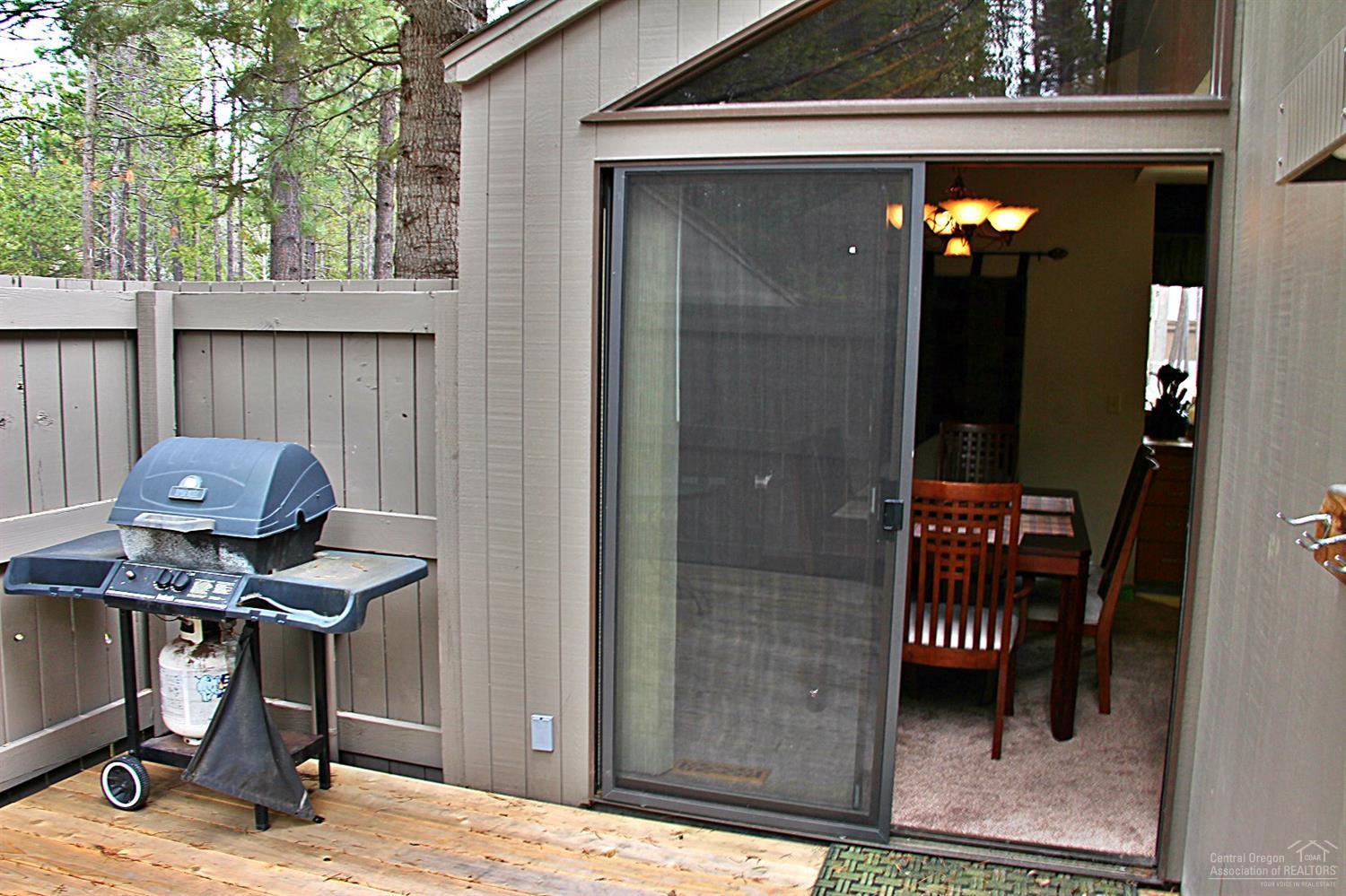 4 Meadow House Loop Sunriver, OR 97707 - Photo 16 of 17 Gallery Image 16