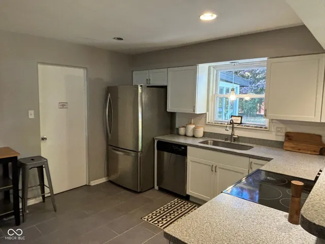 $285,000 | 4206 West Kessler Blvd N Drive, Indianapolis, IN 46228