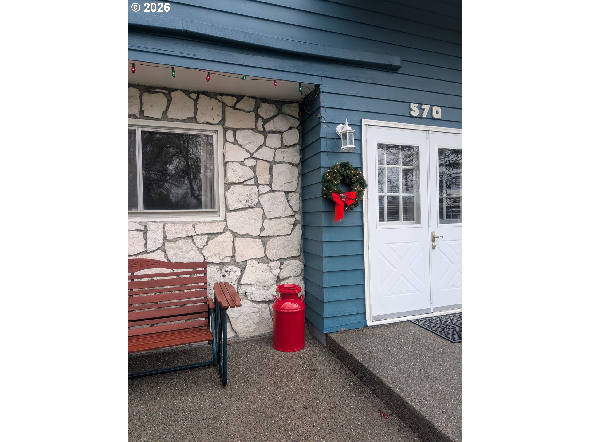570 Drews Prairie Road Winlock, WA 98596 - Photo 17 of 41 a bathroom with a sink and a shower
