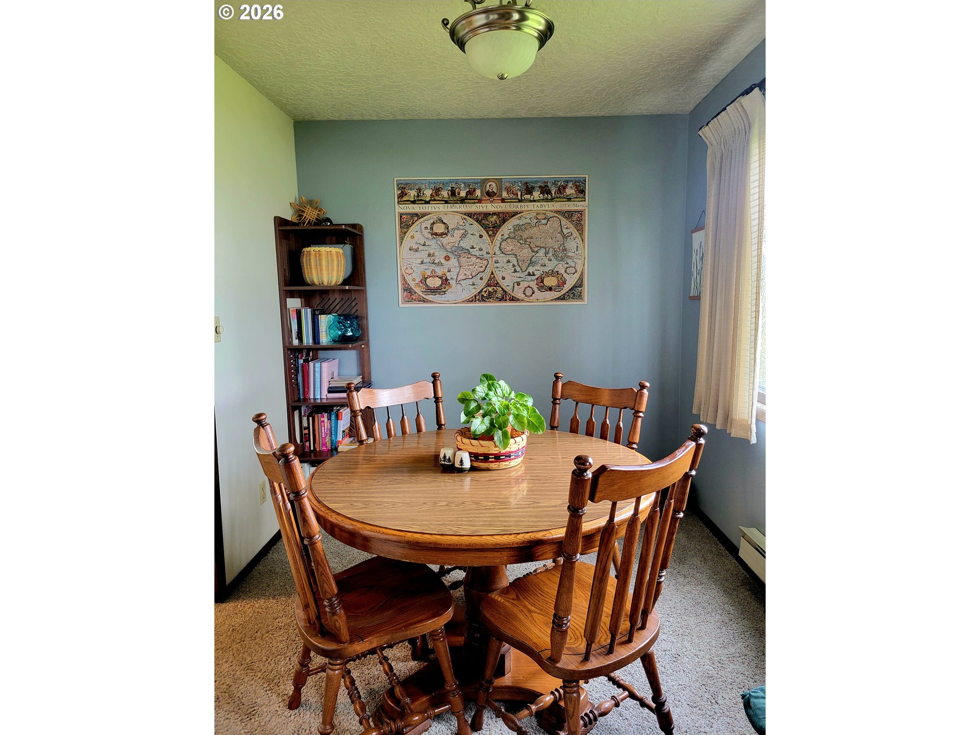 570 Drews Prairie Road Winlock, WA 98596 - Photo 8 of 41 a dining room with furniture and window