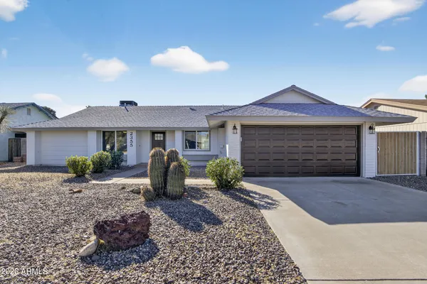 $2,195 | 2355 West Waltann Lane, Phoenix, AZ 85023