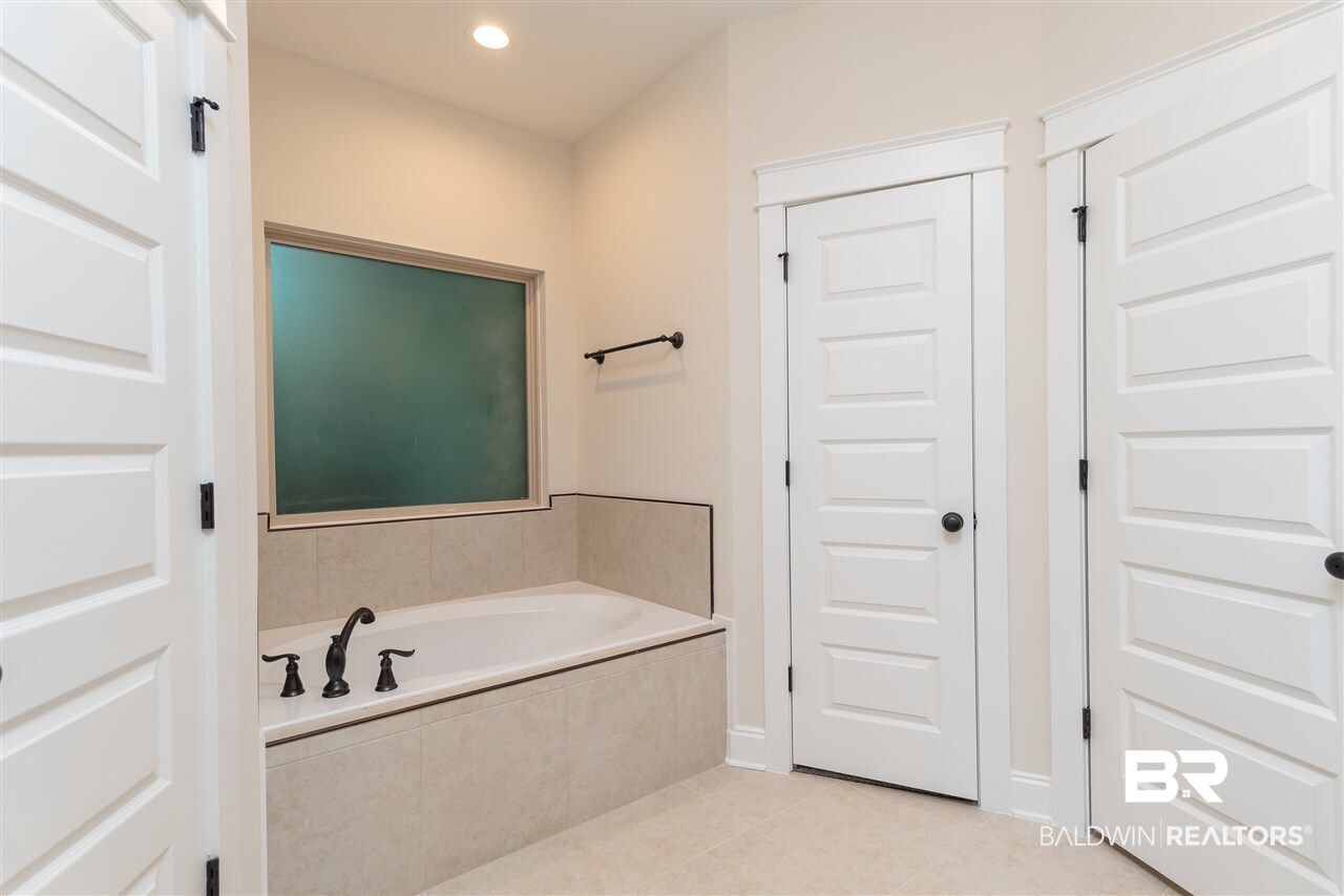 9818 Maxwell Run Mobile, AL 36608 - Photo 18 of 35