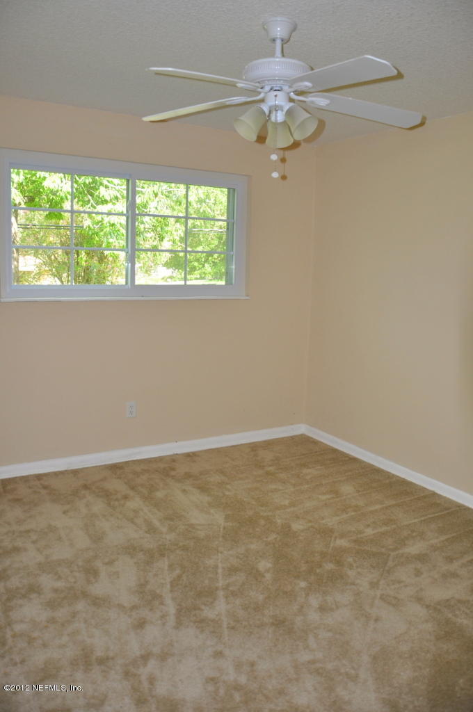 4020 Peter Rabbit Drive Jacksonville, FL 32210 - Photo 11 of 15 Bedroom 2