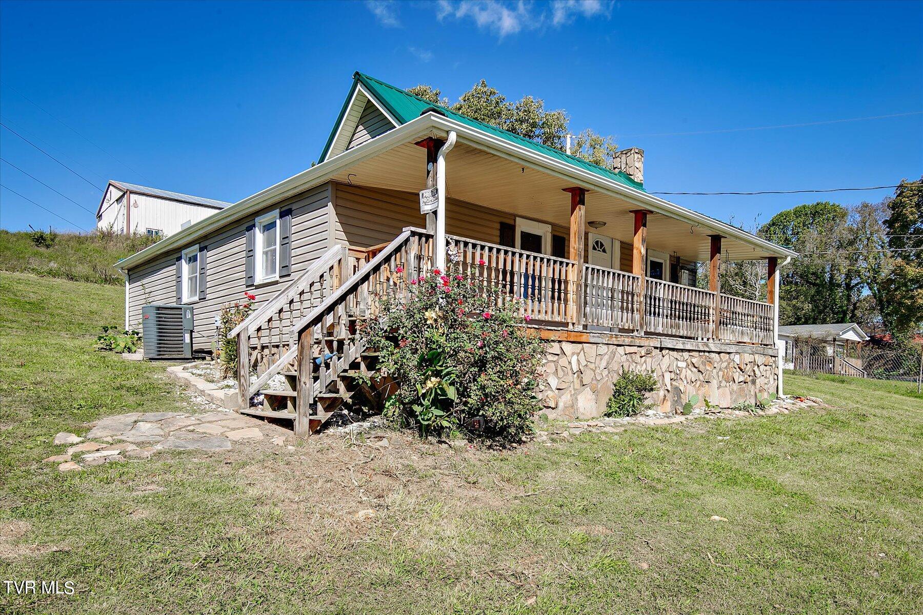 245 Pactolus Road Kingsport, TN 37663 - Photo 1 of 27 02-Pactolus-2