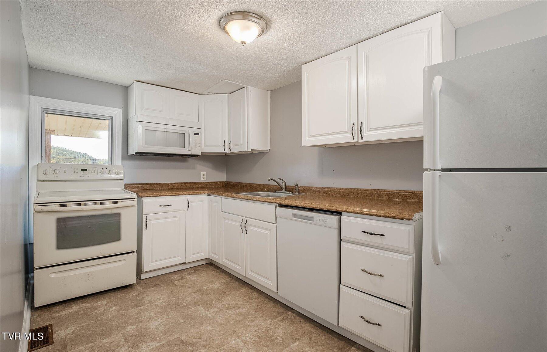 245 Pactolus Road Kingsport, TN 37663 - Photo 11 of 27 11-Pactolus-11