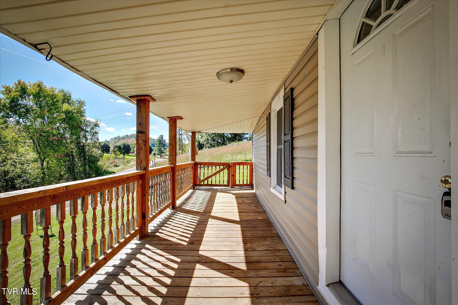 245 Pactolus Road Kingsport, TN 37663 - Photo 5 of 27 05-Pactolus-5