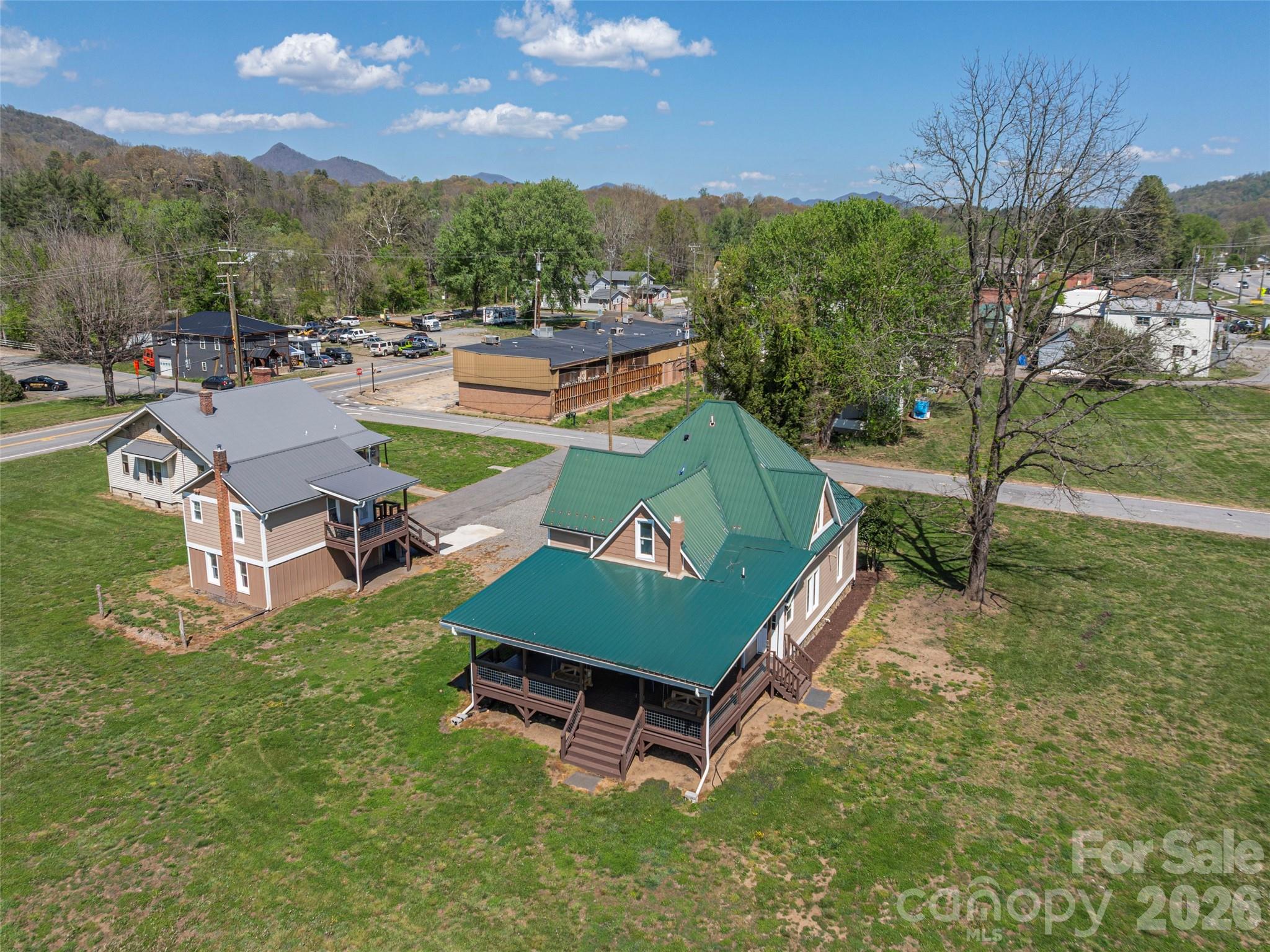 274 Charles Street Clyde, NC 28721 - Photo 33 of 40