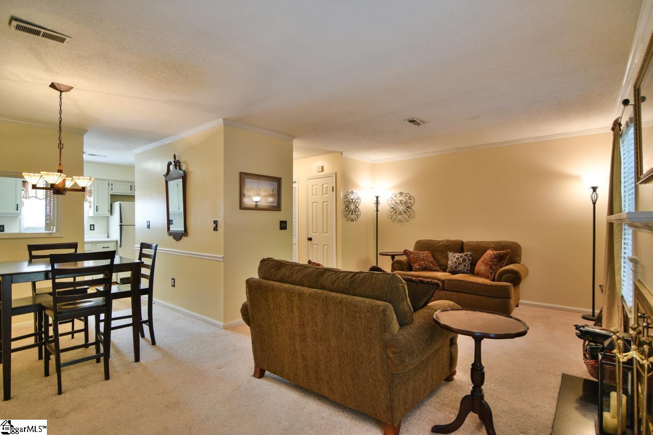 203 Sims Alley Mauldin, SC 29662 - Photo 11 of 27 Gallery Image 11