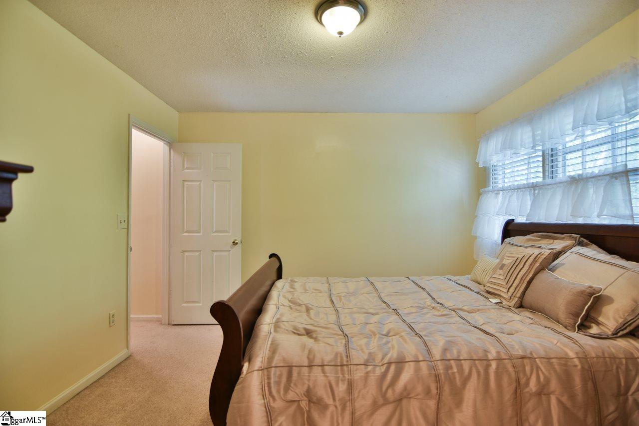 203 Sims Alley Mauldin, SC 29662 - Photo 19 of 27 Gallery Image 19