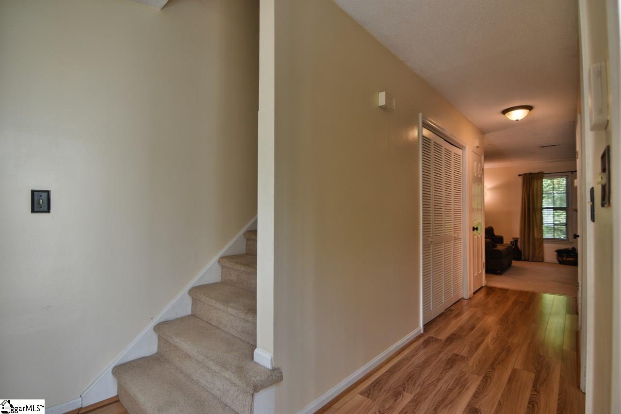 203 Sims Alley Mauldin, SC 29662 - Photo 7 of 27 Gallery Image 7