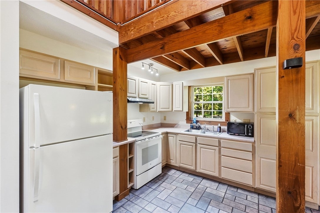 8541 Emerick Road West Milton, OH 45383 - Photo 9 of 36 Gallery Image 9
