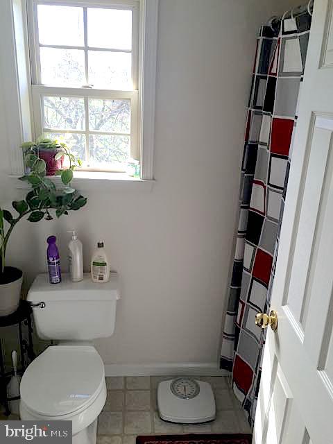 2304 Daisy Road York, PA 17402 - Photo 15 of 16