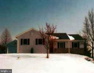 2267 Meadow View Road Manheim, PA 17545 - Photo 1 of 1
