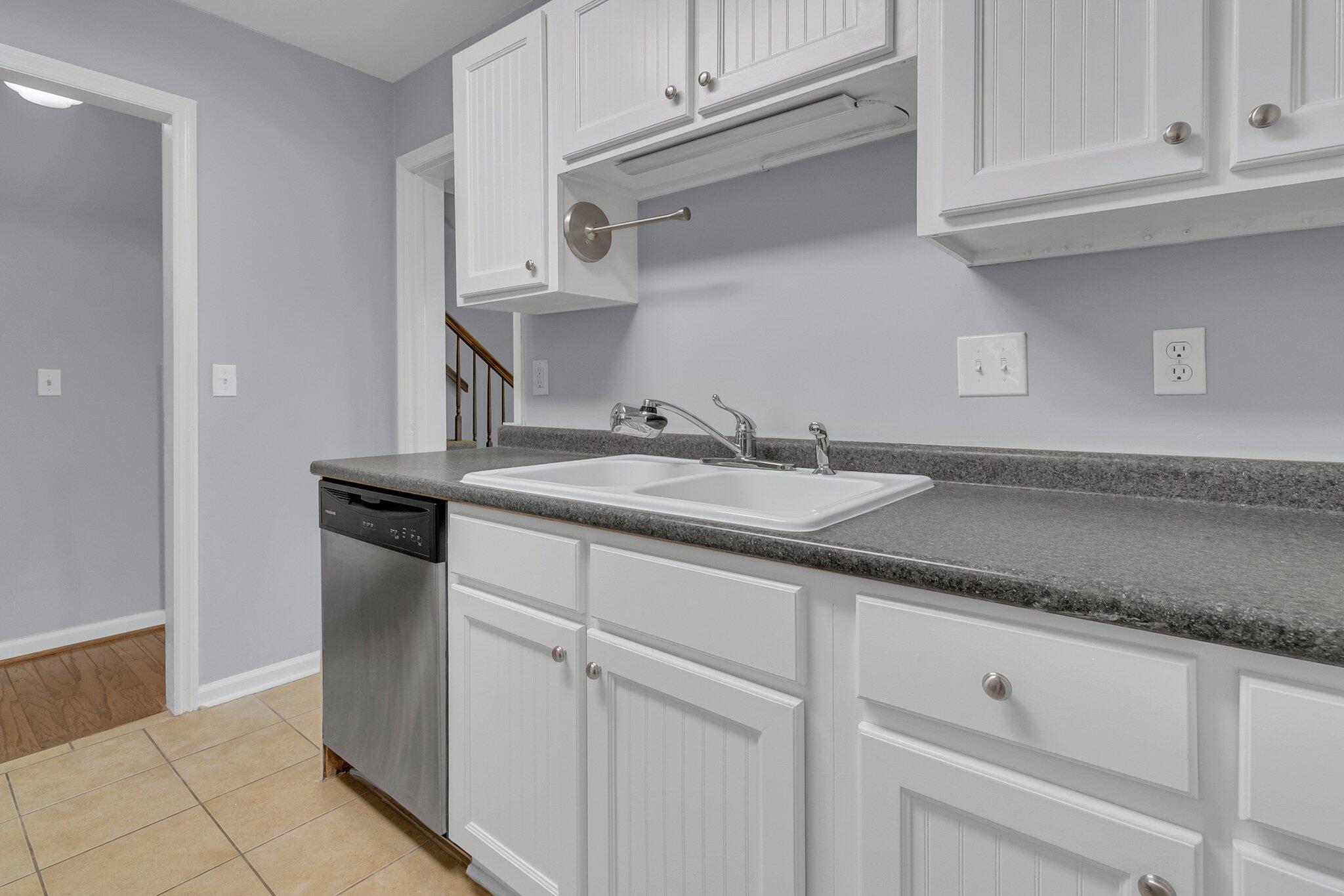 710 Vision Road Mount Pleasant, SC 29464 - Photo 6 of 28 CREM - 710 Vision Rd-24