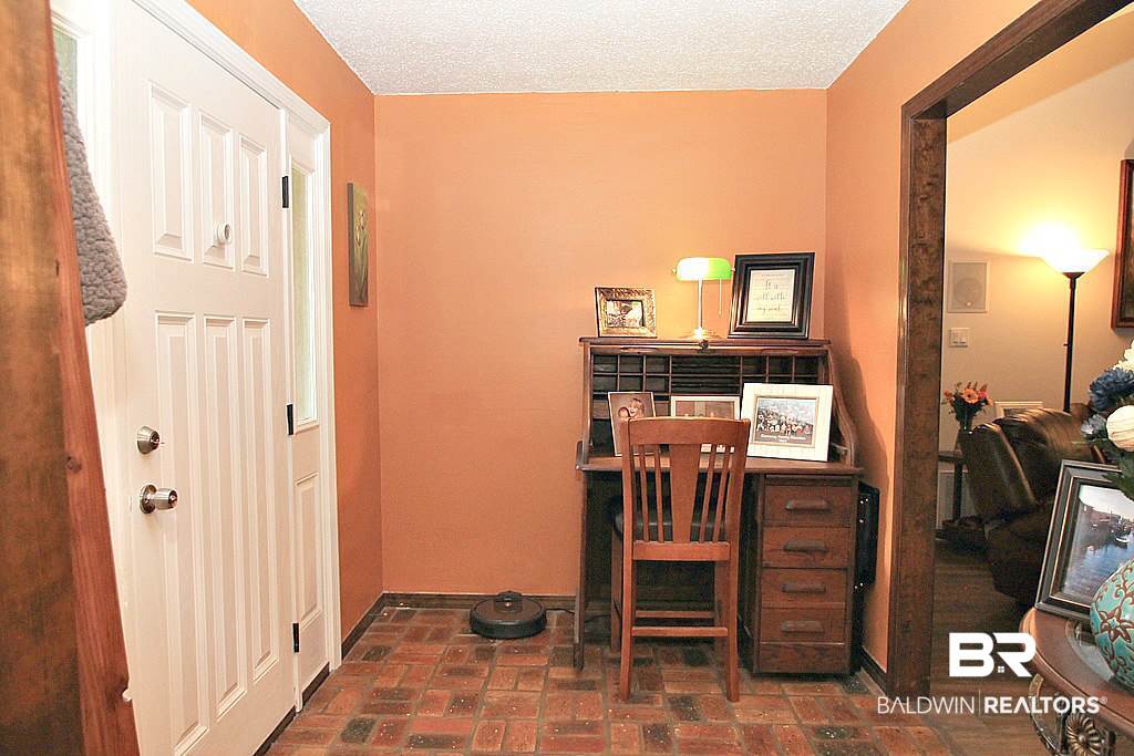 106 Winnetk Circle Daphne, AL 36526 - Photo 9 of 39 Split Brick Floors