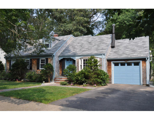 74 Elinor Road Newton, MA 02461 - Photo 8 of 8