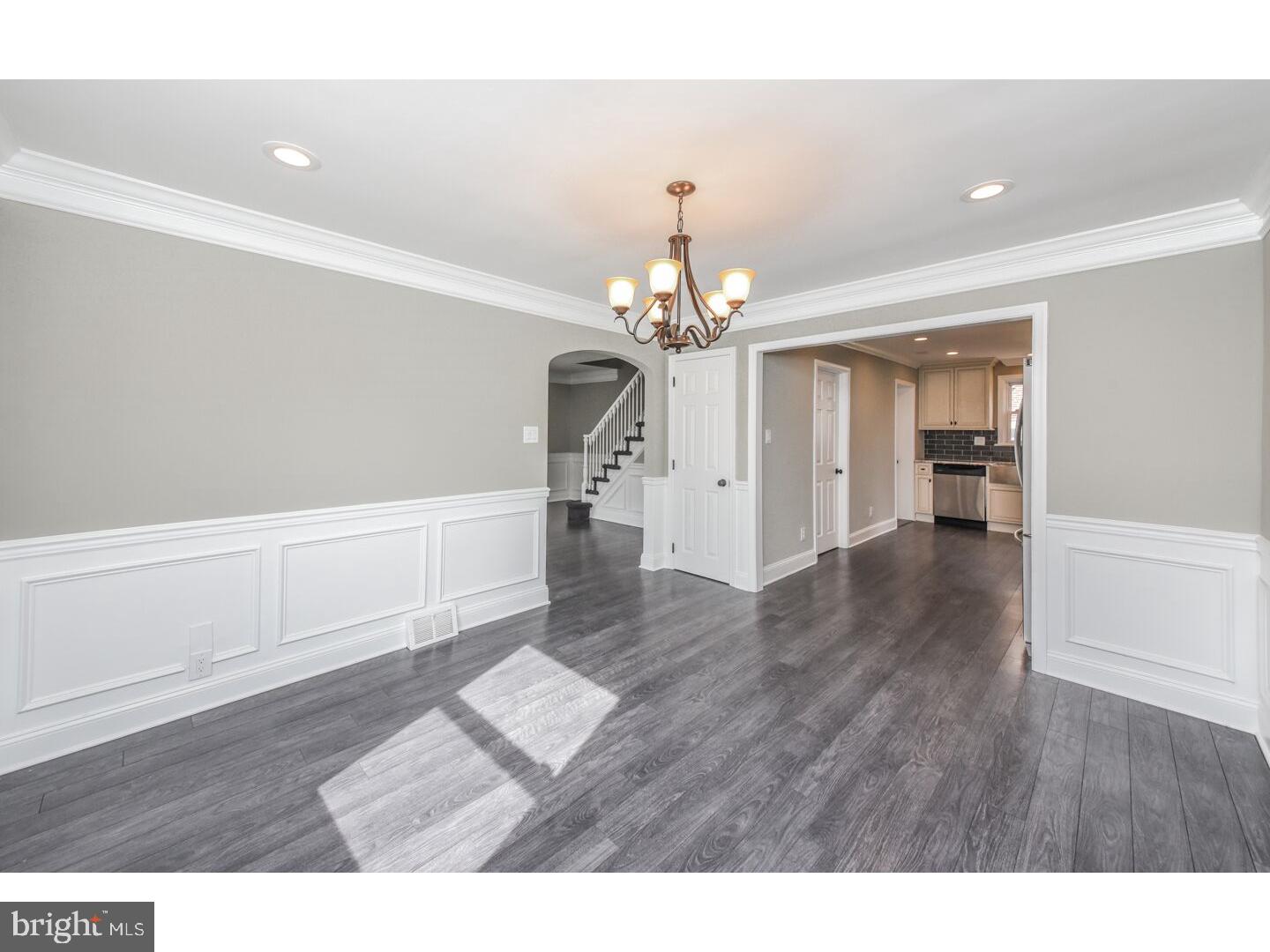 39 Dewey Road Cheltenham, PA 19012 - Photo 8 of 24 Dining Room