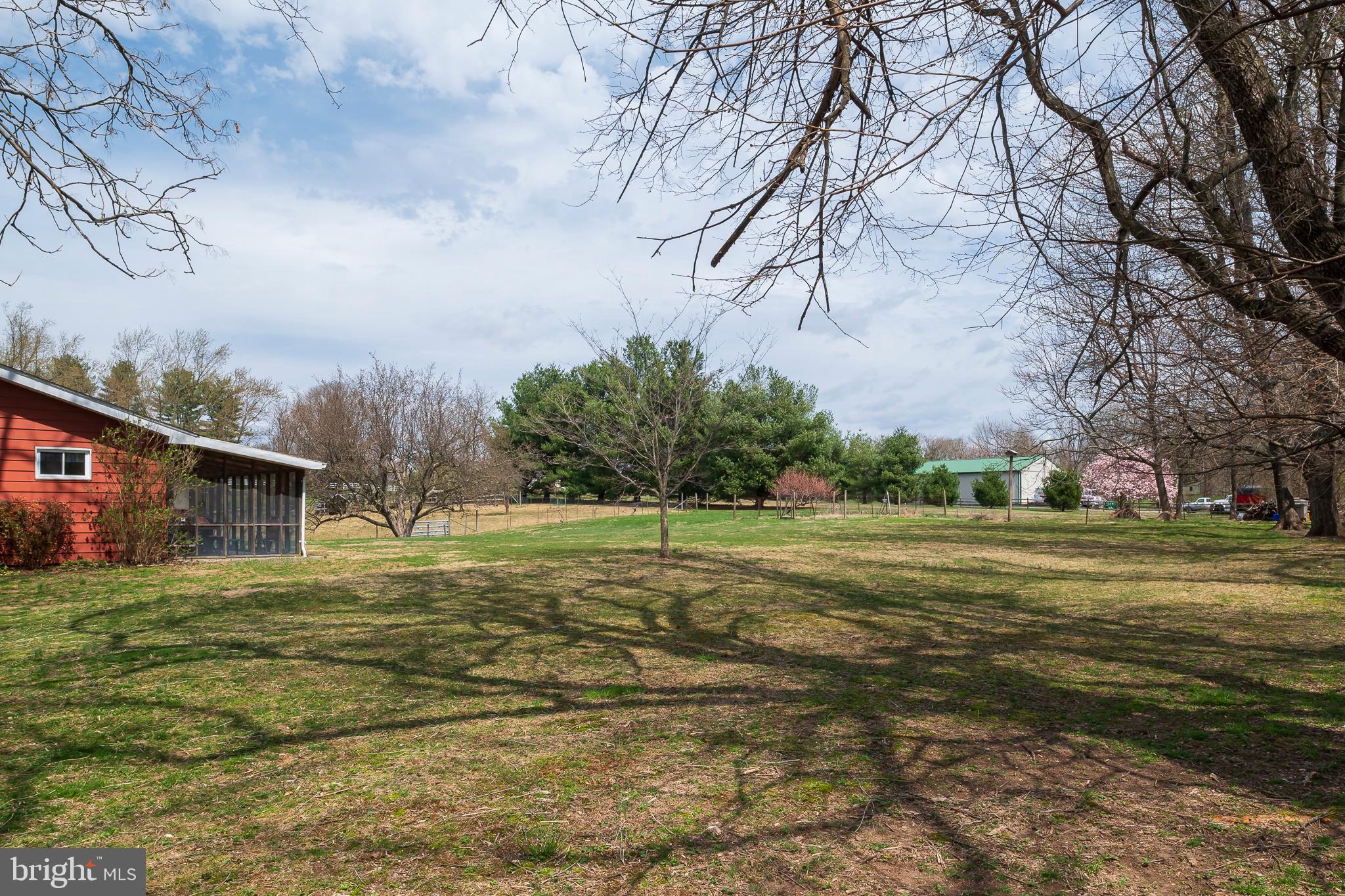3949 Linthicum Road Dayton, MD 21036 - Photo 23 of 26 Back Yard