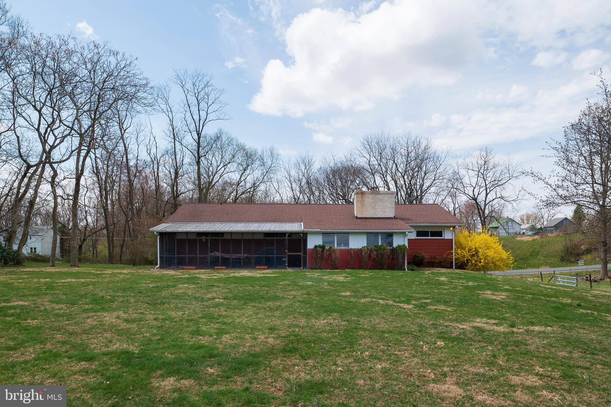 3949 Linthicum Road Dayton, MD 21036 - Photo 26 of 26 Exterior Back