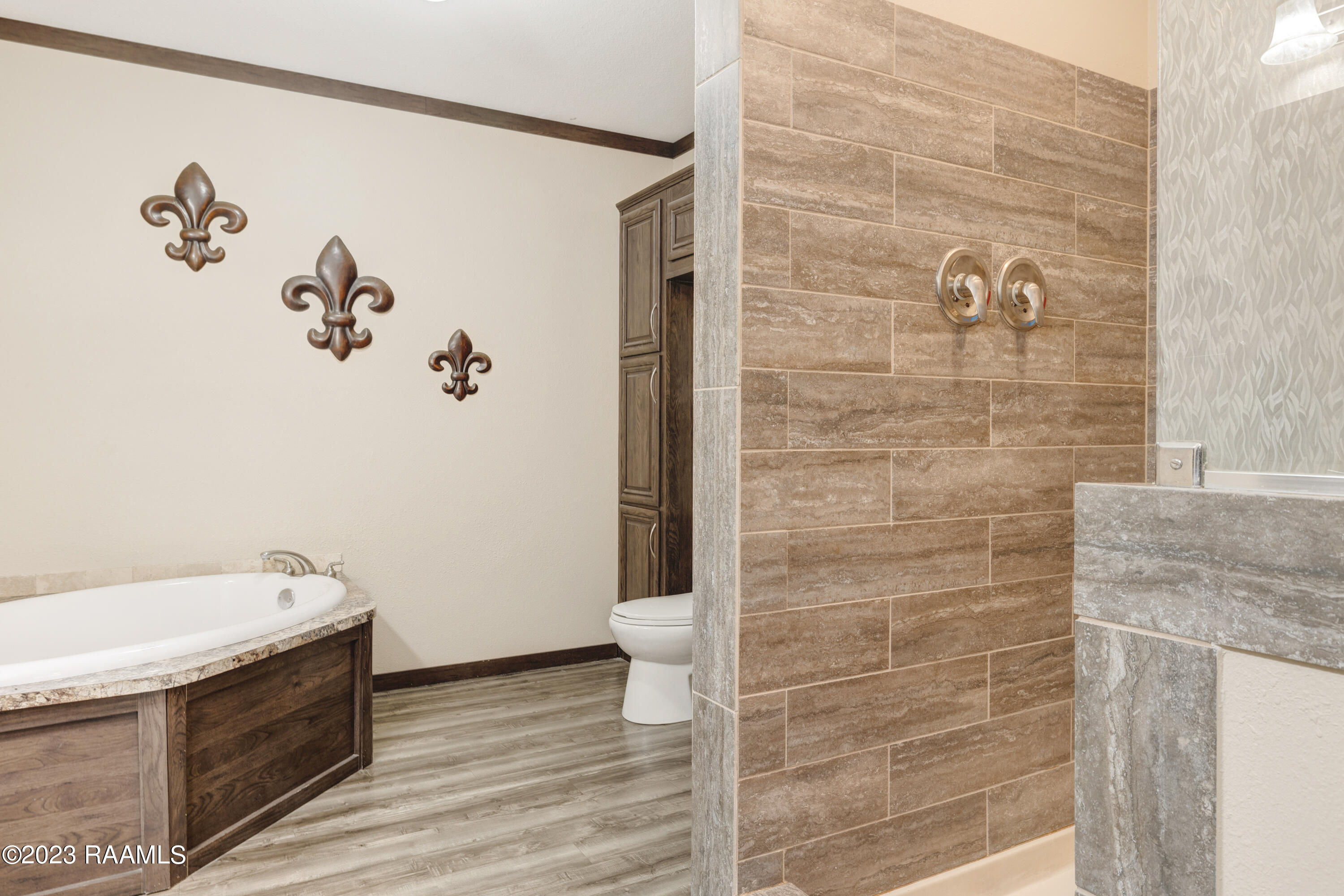 5606 Claude Viator Road New Iberia, LA 70560 - Photo 1 of 11 5606 Claude Viator Rd-13