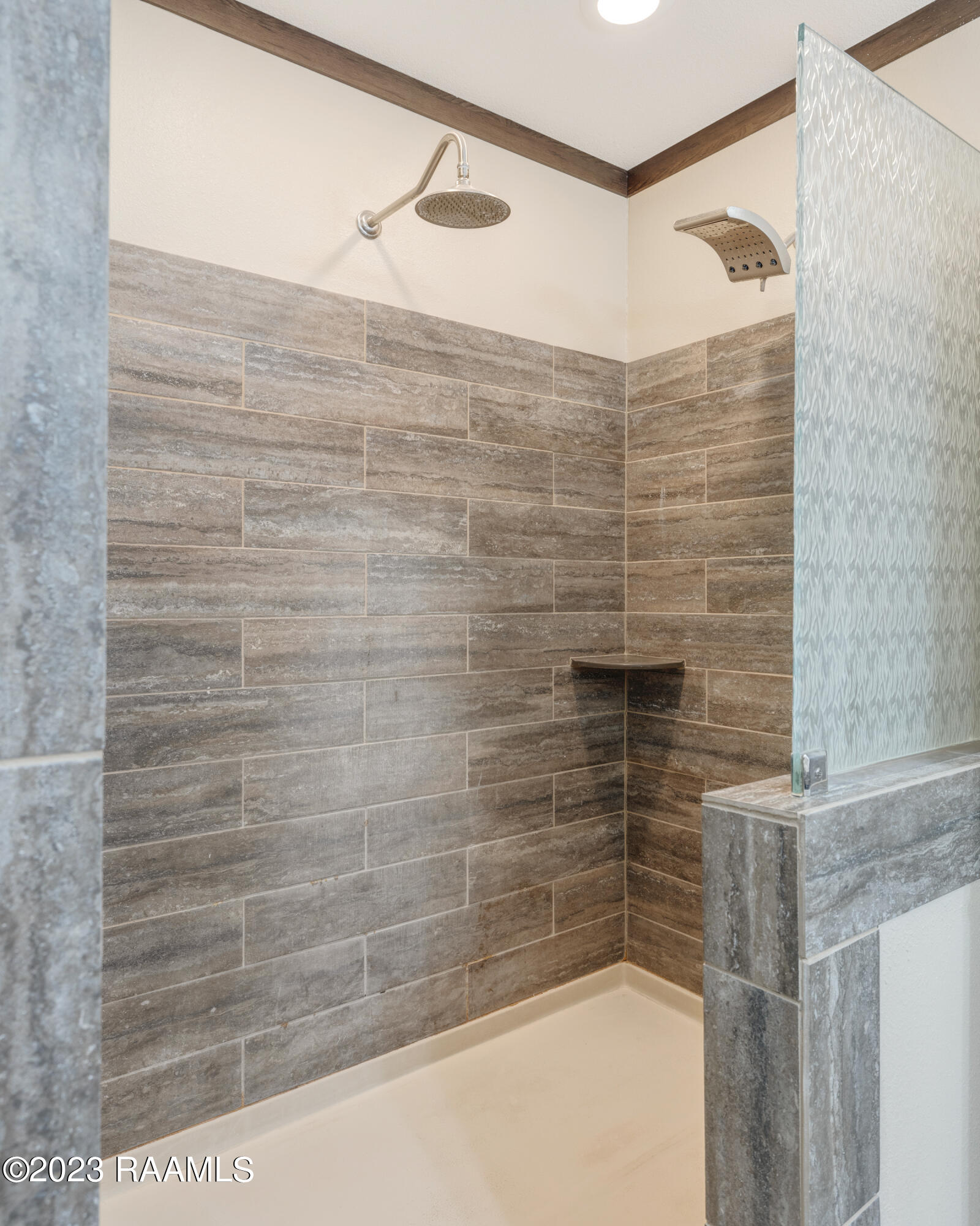 5606 Claude Viator Road New Iberia, LA 70560 - Photo 3 of 11 5606 Claude Viator Rd-14