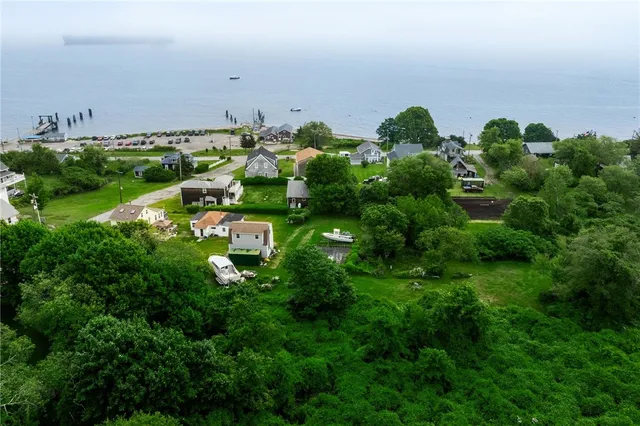 $250,000 | 0 Hillside Road, Prudence Island, RI 02872
