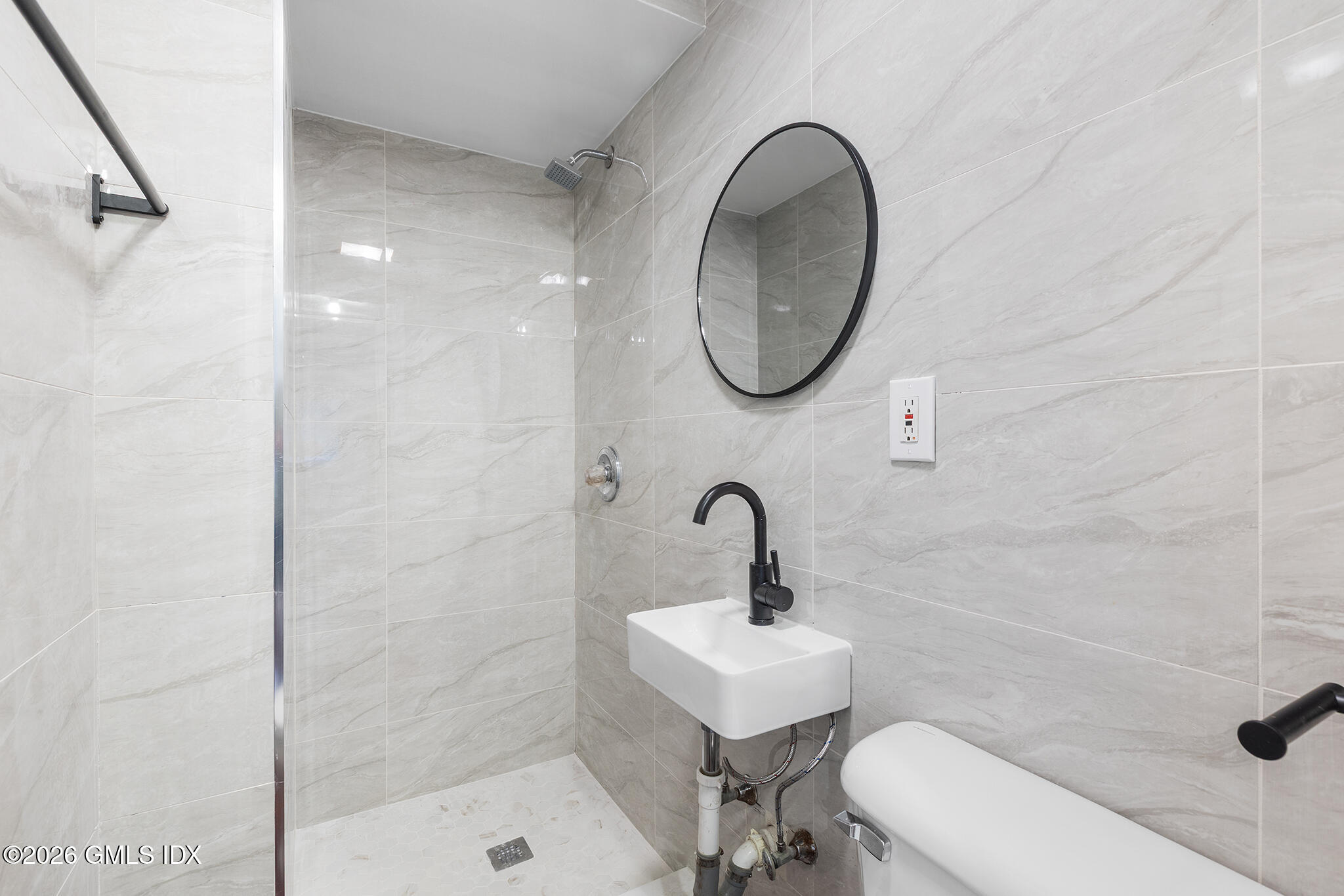 241 Pemberwick Road Greenwich, CT 06831 - Photo 29 of 39 241 Pemberwick Rd. Greenwich, CT-032