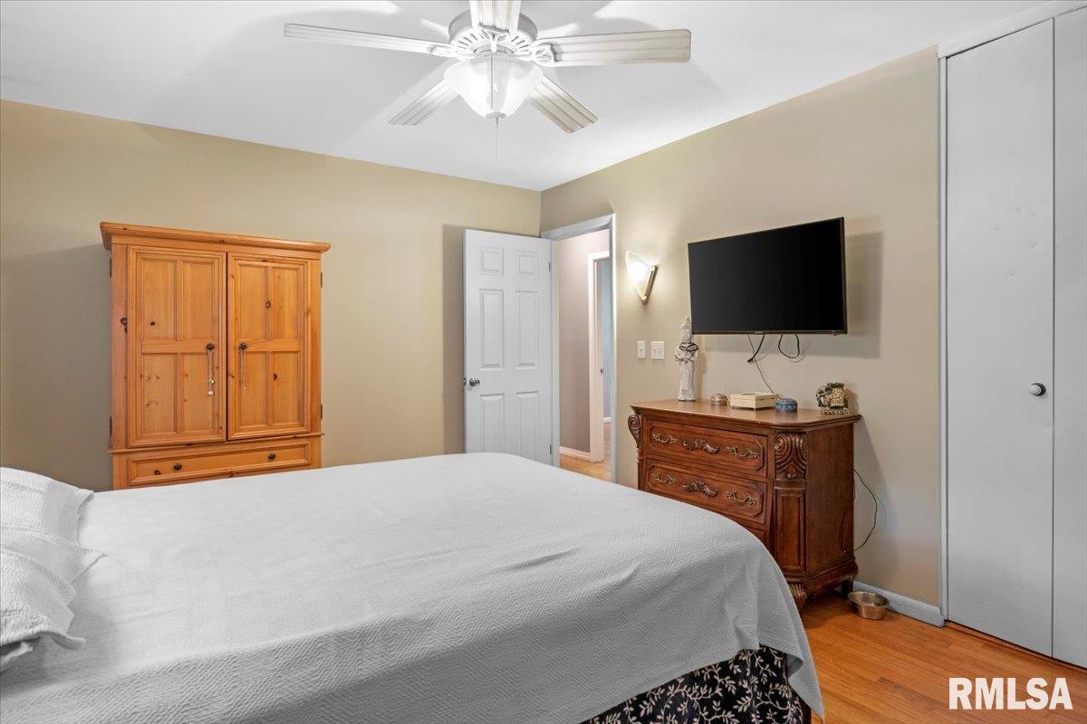 118 Dawn Drive Springfield, IL 62702 - Photo 20 of 44 Gallery Image 20