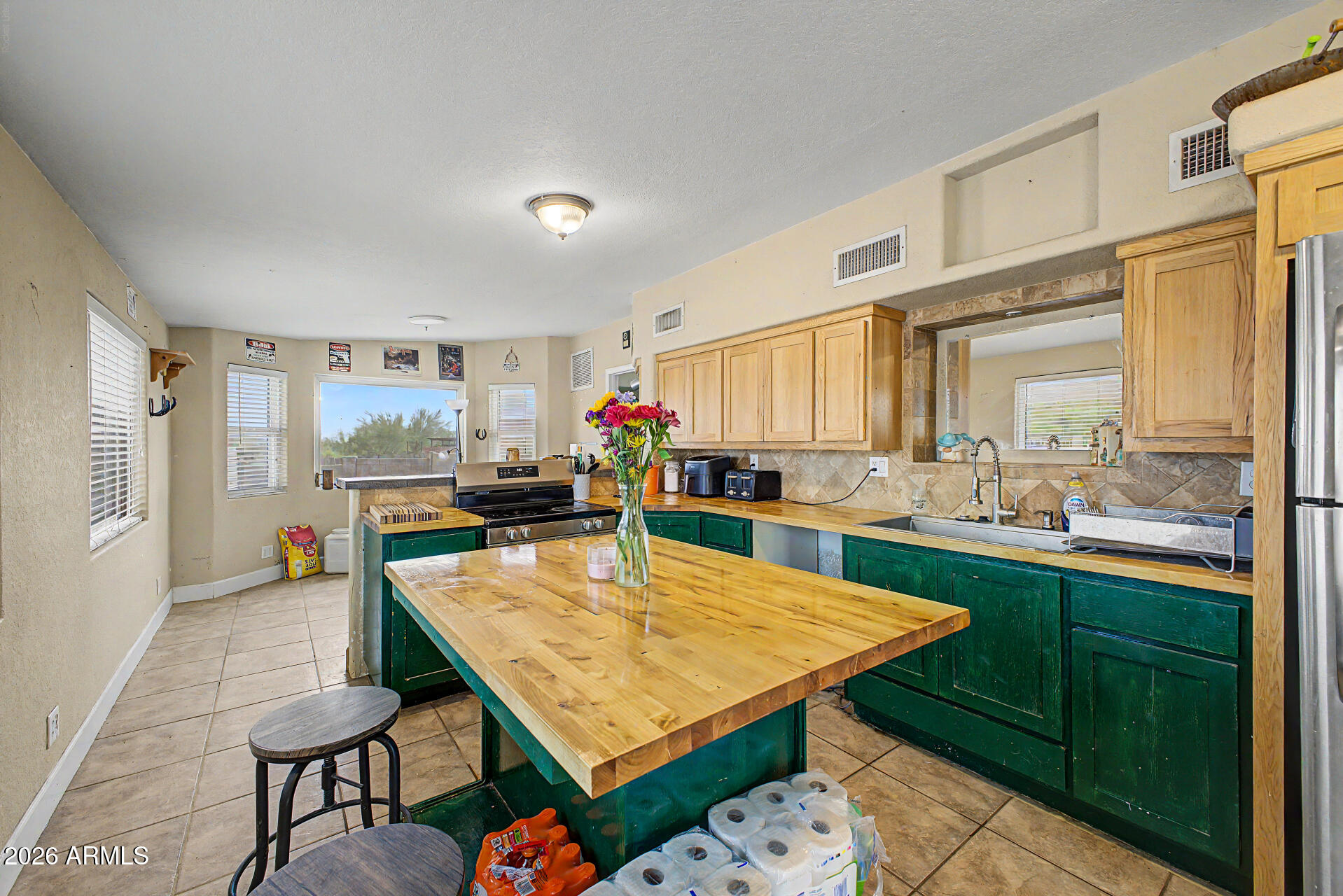 47205 North New River Road New River, AZ 85087 - Photo 7 of 28