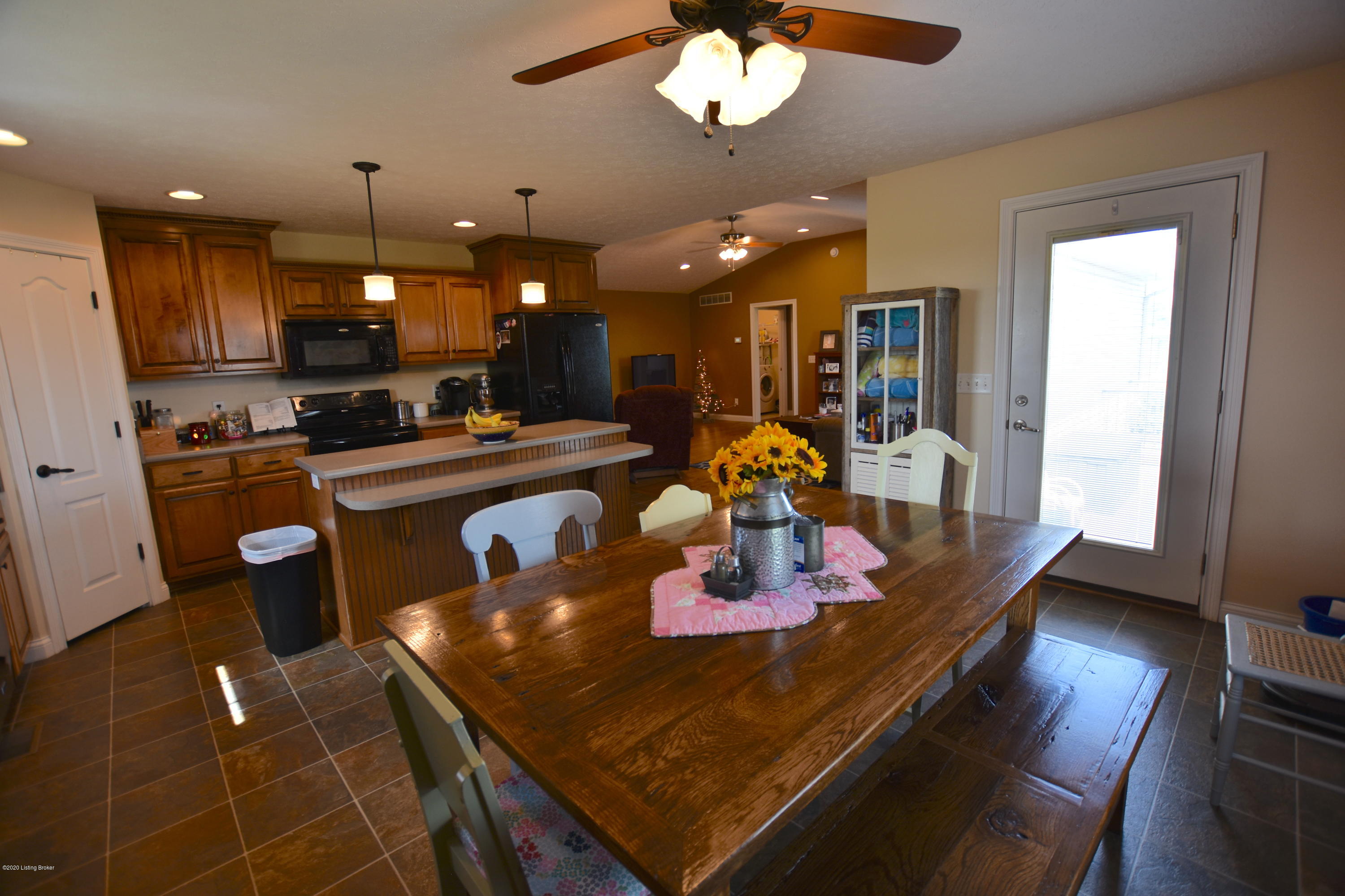 193 Nolin Road Sonora, KY 42776 - Photo 32 of 67 DSC_4879