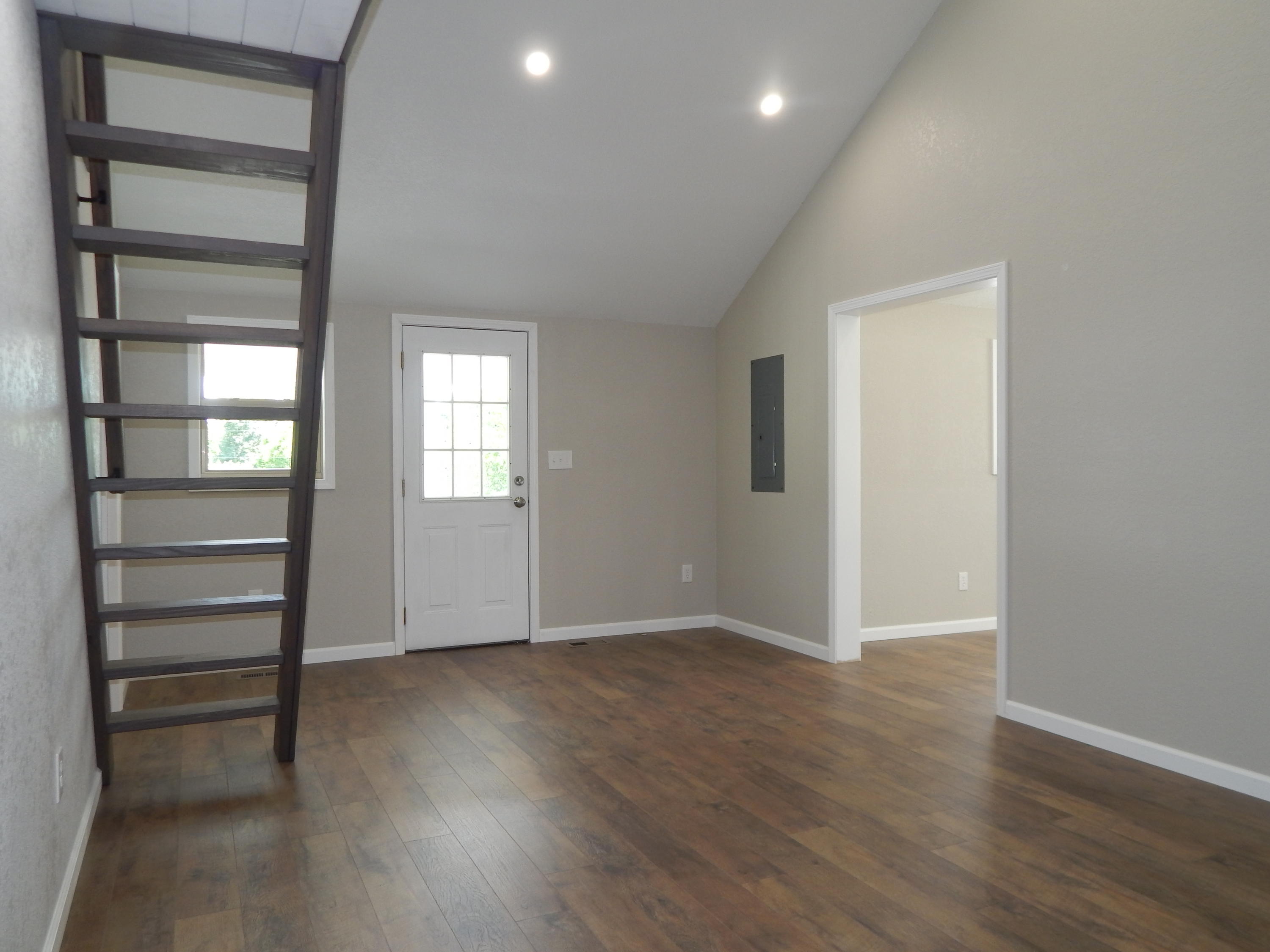 907 Wilson Road Oliver Springs, TN 37840 - Photo 7 of 27 DSCN5461