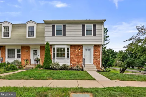 $450,000 | 9110 Bobwhite Circle, Gaithersburg, MD 20879