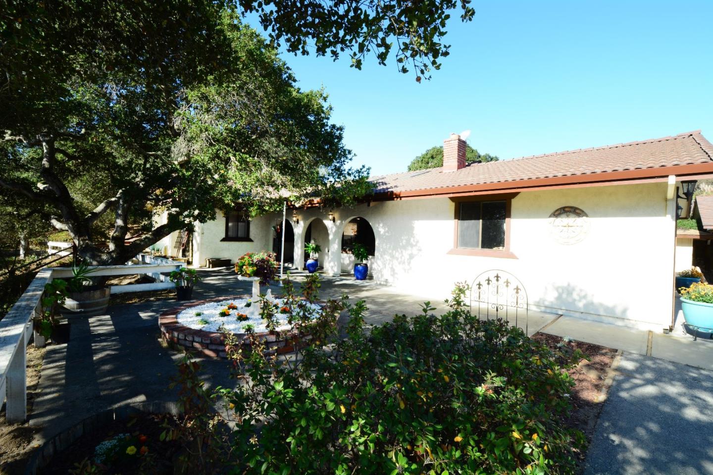 18757 Moro Road Prunedale, CA 93907 - Photo 17 of 36 Gallery Image 17