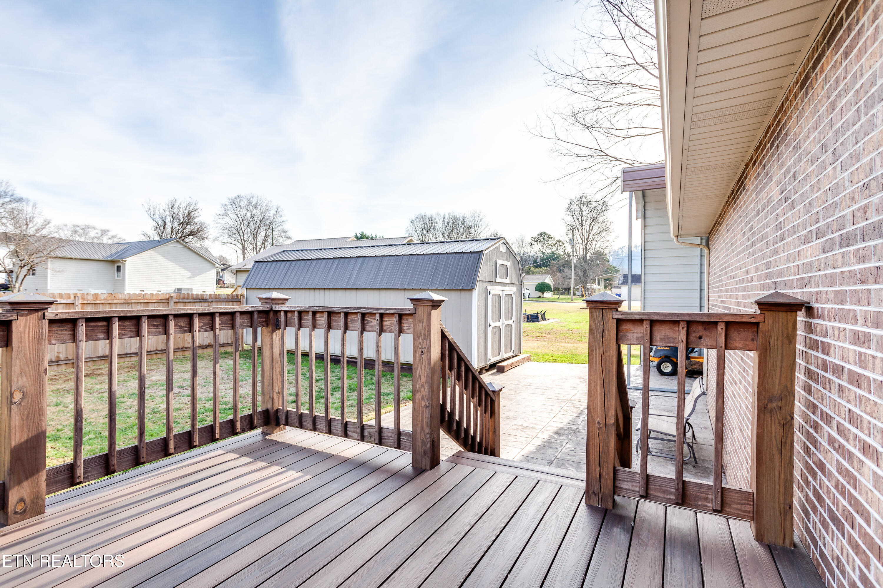7312 Clarendon Road Powell, TN 37849 - Photo 29 of 35 29 Back Deck-Patio