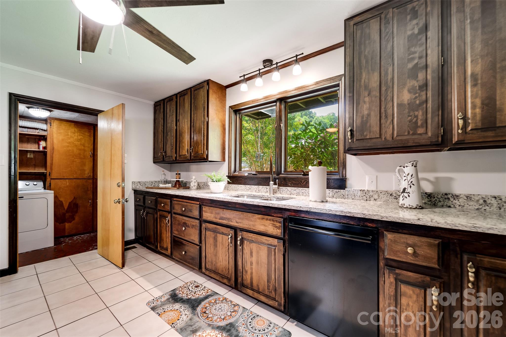 181 Fisher Crk Road Sylva, NC 28779 - Photo 13 of 48