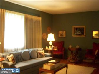 1020 Bucks Road Perkasie, PA 18944 - Photo 5 of 12 Living Room