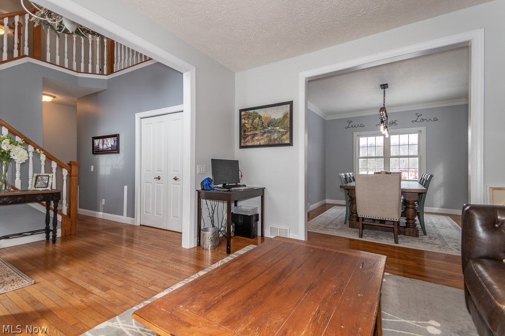 17270 Mayfield Road Windsor, OH 44099 - Photo 11 of 35