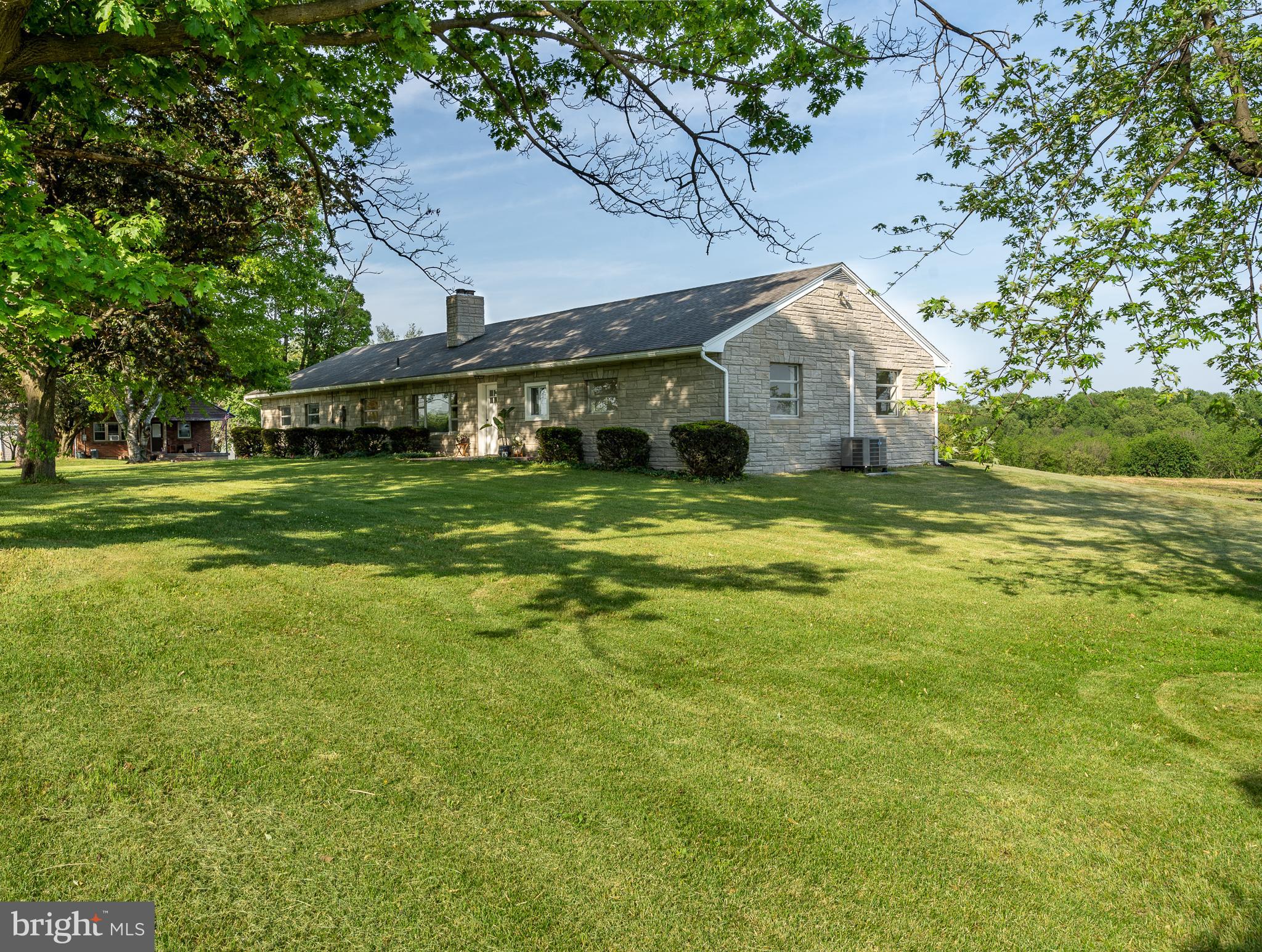 249 Bernville Road Robesonia, PA 19551 - Photo 2 of 41 Gallery Image 2