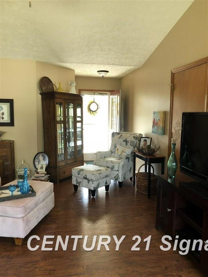 2773 Pinckney Road Howell, MI 48843 - Photo 9 of 52