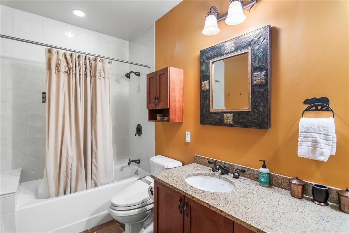 43 Middle Ridge Road, Unit 415 South Londonderry, VT 05155 - Photo 13 of 28