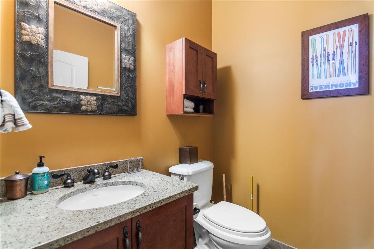 43 Middle Ridge Road, Unit 415 South Londonderry, VT 05155 - Photo 24 of 28