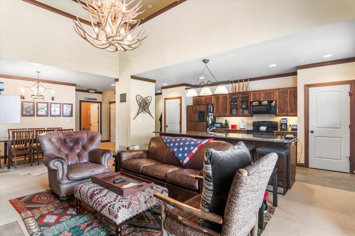 43 Middle Ridge Road, Unit 415 South Londonderry, VT 05155 - Photo 7 of 28