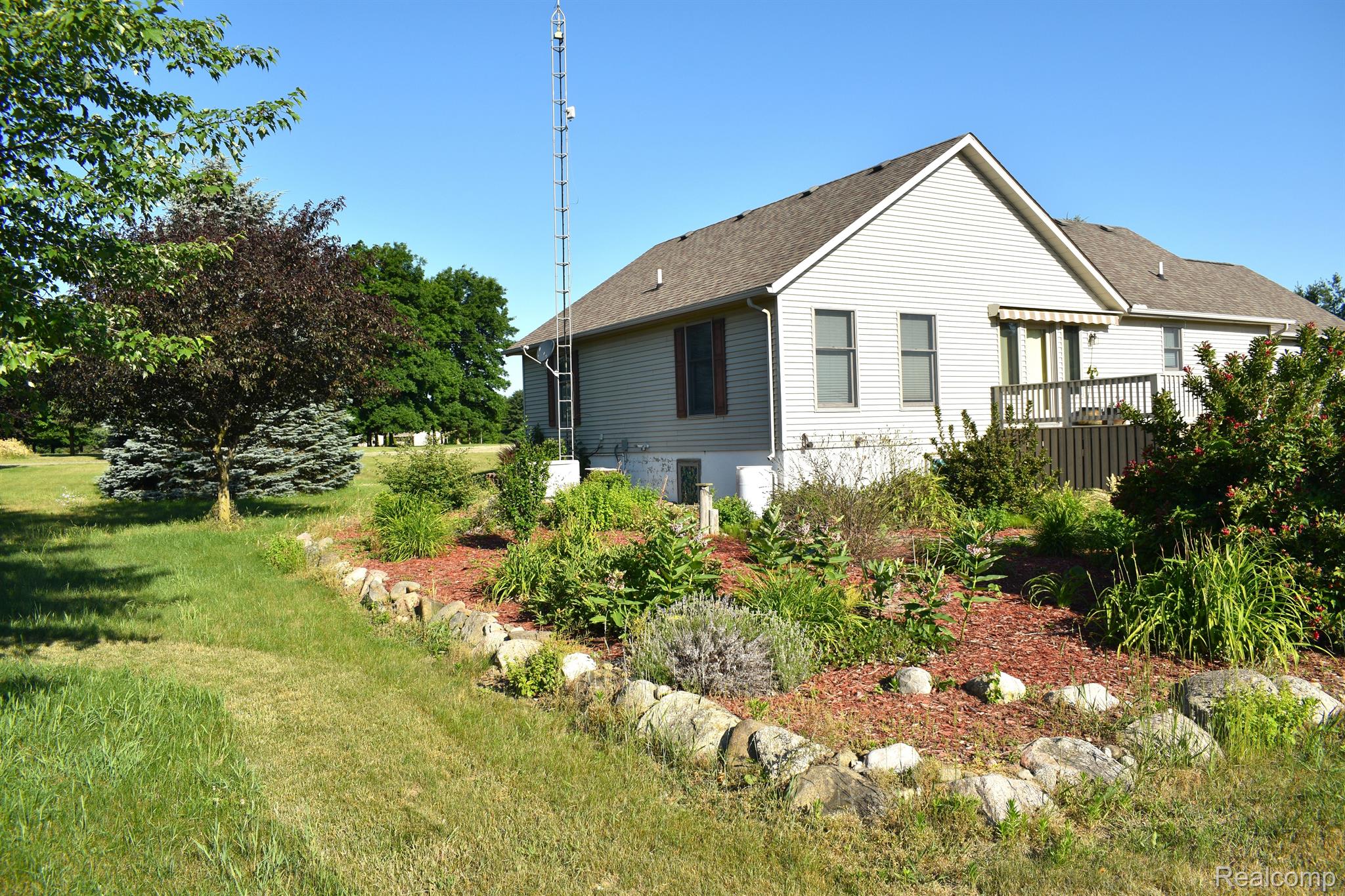 5831 Cass Road Peck, MI 48466 - Photo 9 of 35 Gallery Image 9