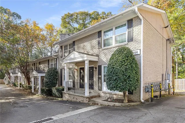 a view of a house with a outdoor space