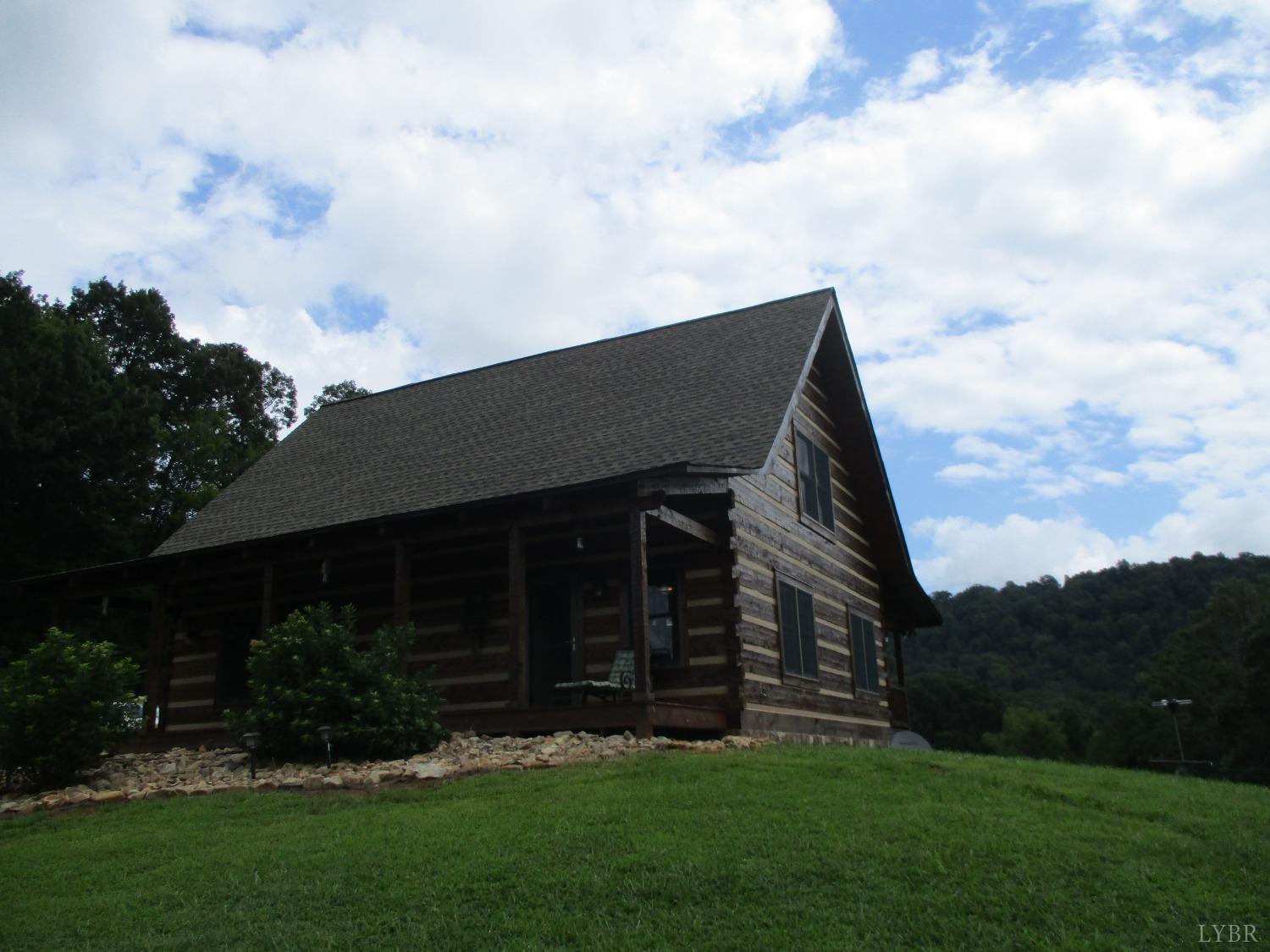 3804 Saunders Road Vinton, VA 24179 - Photo 2 of 50